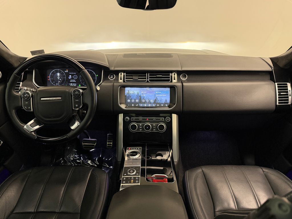 Thumbnail: 2017 Land Rover Range Rover - 19