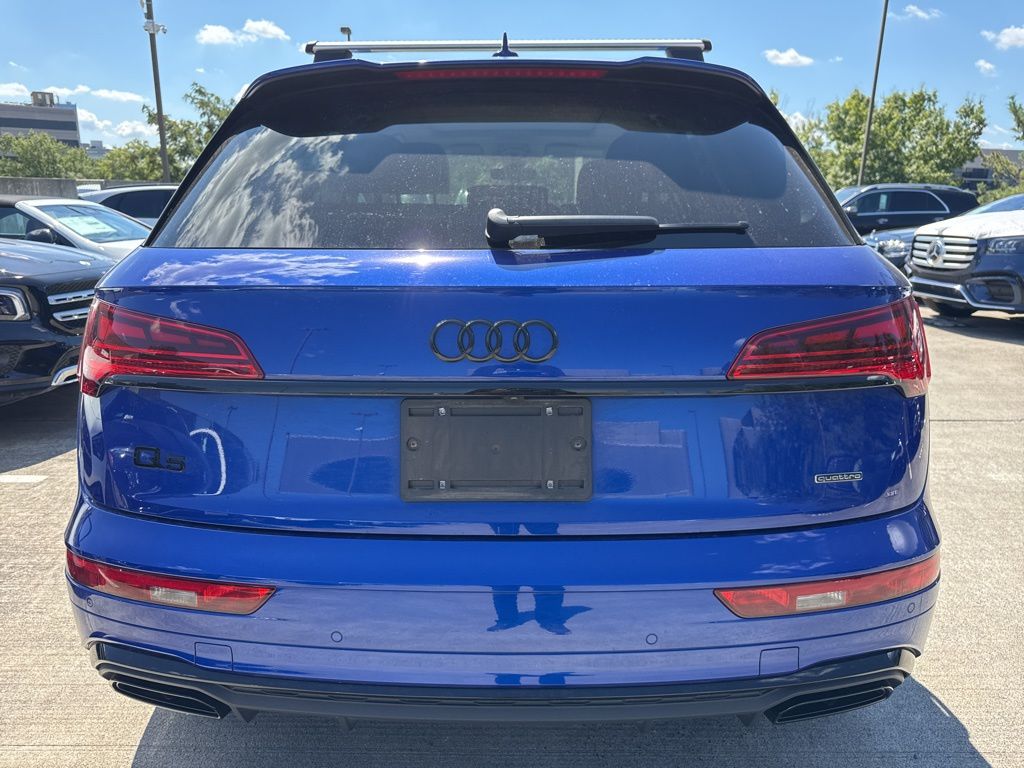 Thumbnail: 2022 Audi Q5 - 5