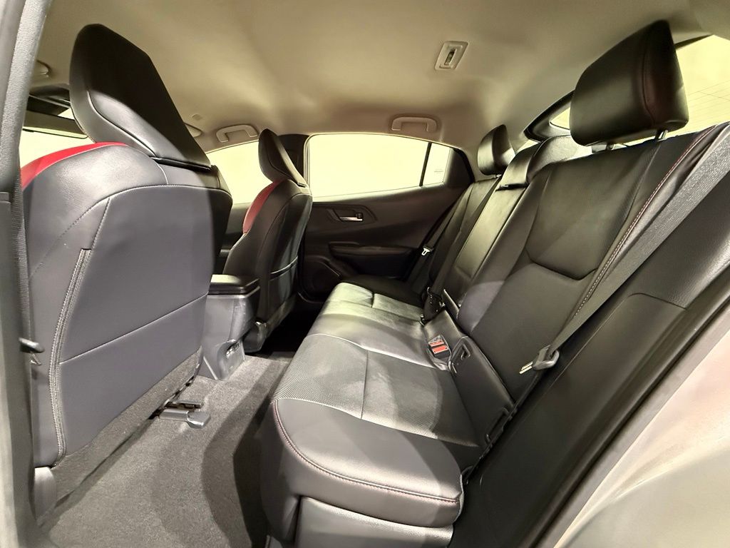 Thumbnail: 2024 Toyota Prius Prime - 19