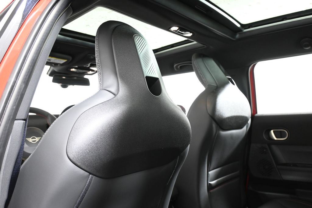 Thumbnail: 2026 MINI Cooper - 27