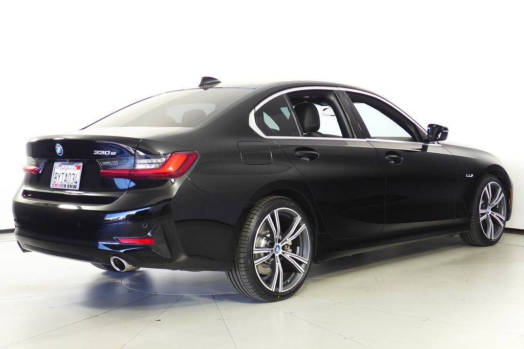 Thumbnail: 2022 BMW 3 Series - 7