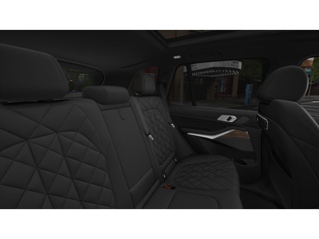 Thumbnail: 2026 BMW X5 - 12