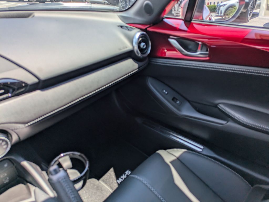 2026 Mazda MX-5 Miata RF Grand Touring