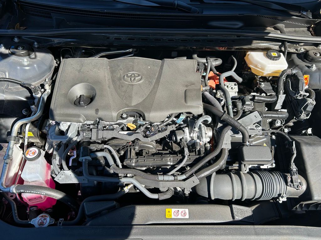 Thumbnail: 2025 Toyota Camry - 11