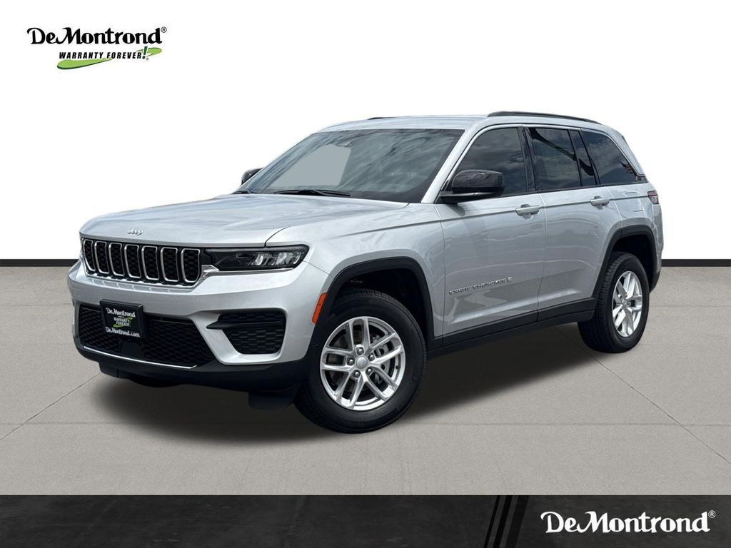 2026 Jeep Grand Cherokee Laredo - 0