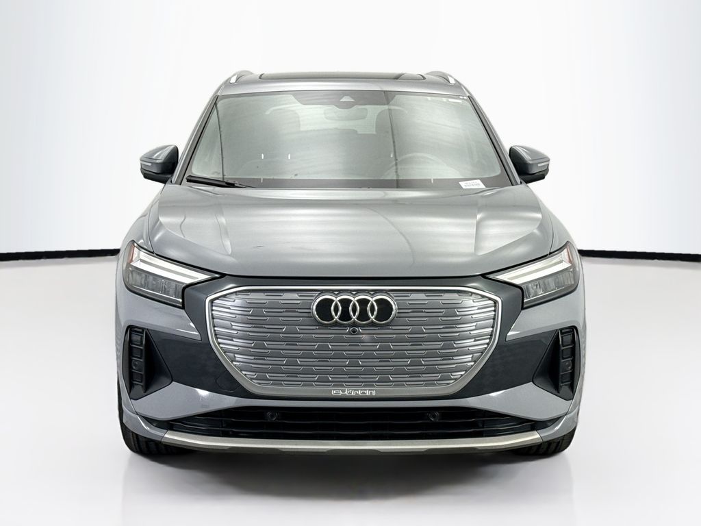 Thumbnail: 2023 Audi Q4 e-tron - 2