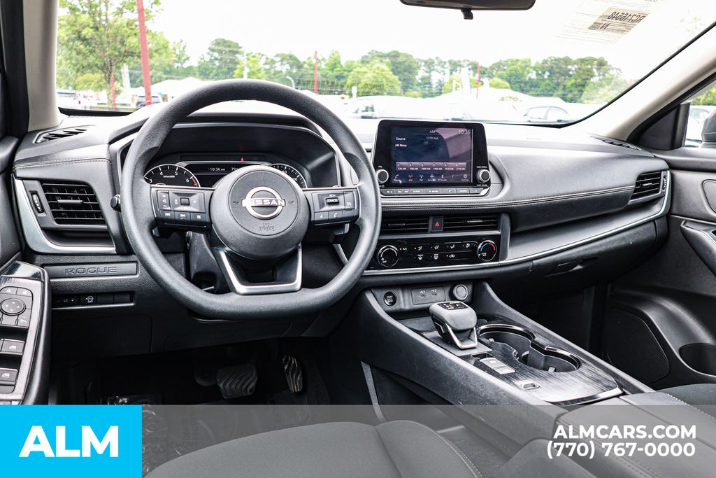 Used 2024 White Nissan S image 28