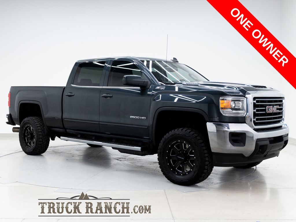 Dark Slate Metallic 2018 GMC Sierra 2500HD Pickup Truck Four-Wheel Drive 6-Speed Automatic