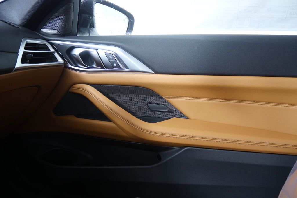 Thumbnail: 2026 BMW 4 Series - 24