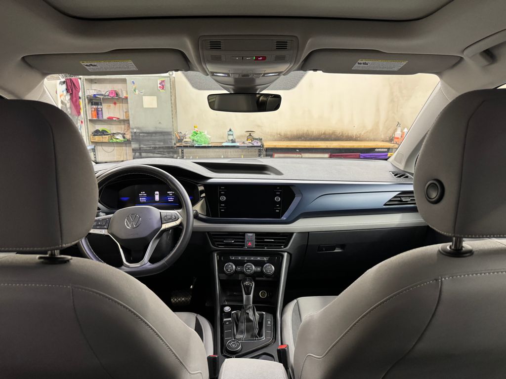 2024 Volkswagen Taos 1.5T SE