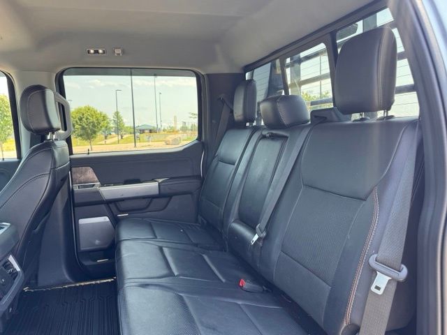 2024 Ford F-450 Chassis LARIAT