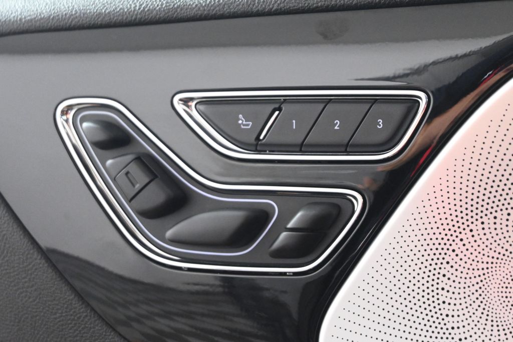 Thumbnail: 2023 Lincoln Aviator - 28
