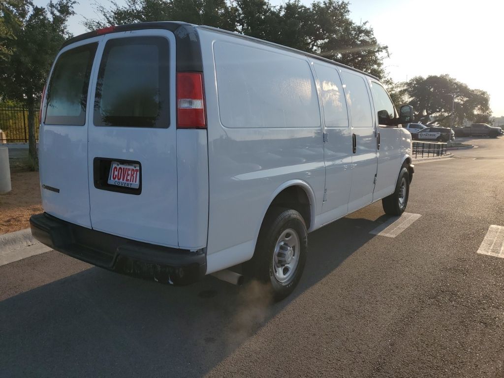 2020 Chevrolet Express 2500  Work Van In Austin, Texas