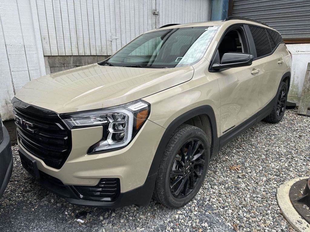 Desert Sand Metallic 2023 GMC Terrain SLE AWD SUV / Crossover All-Wheel Drive 9-Speed Automatic