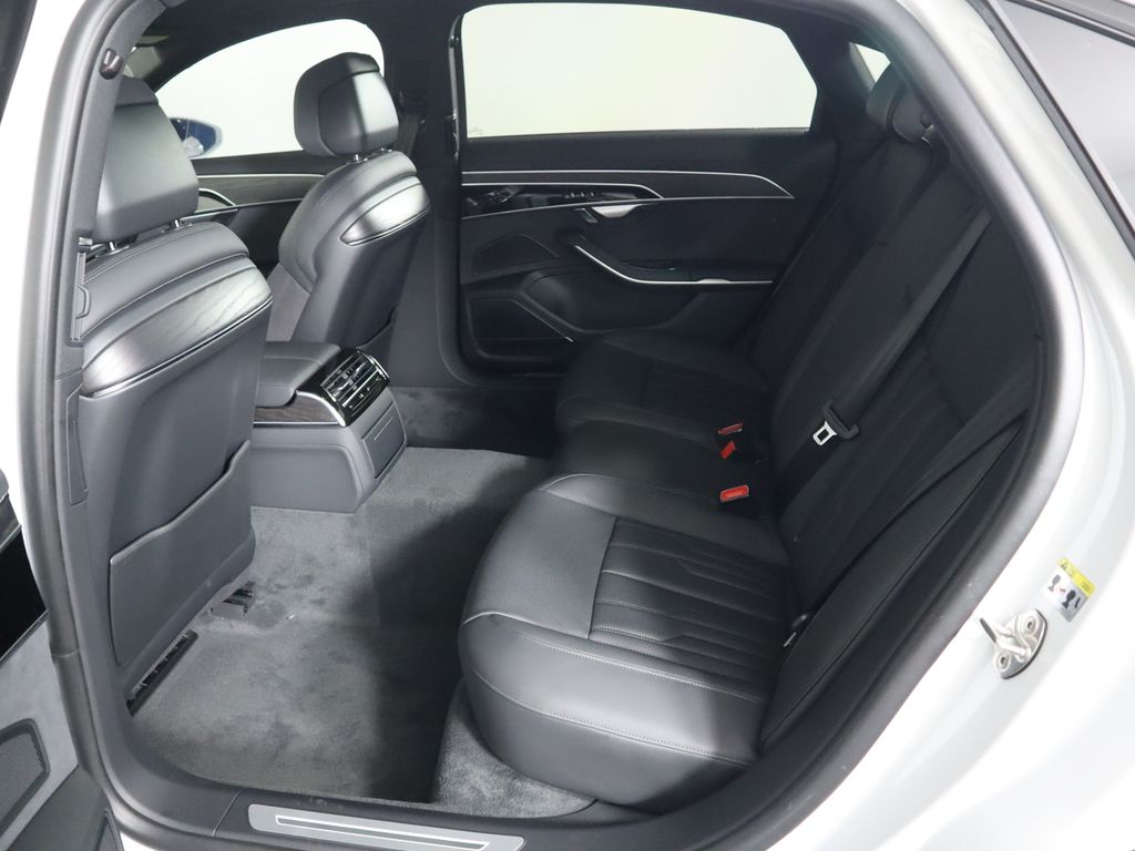 Thumbnail: 2025 Audi A8 - 22