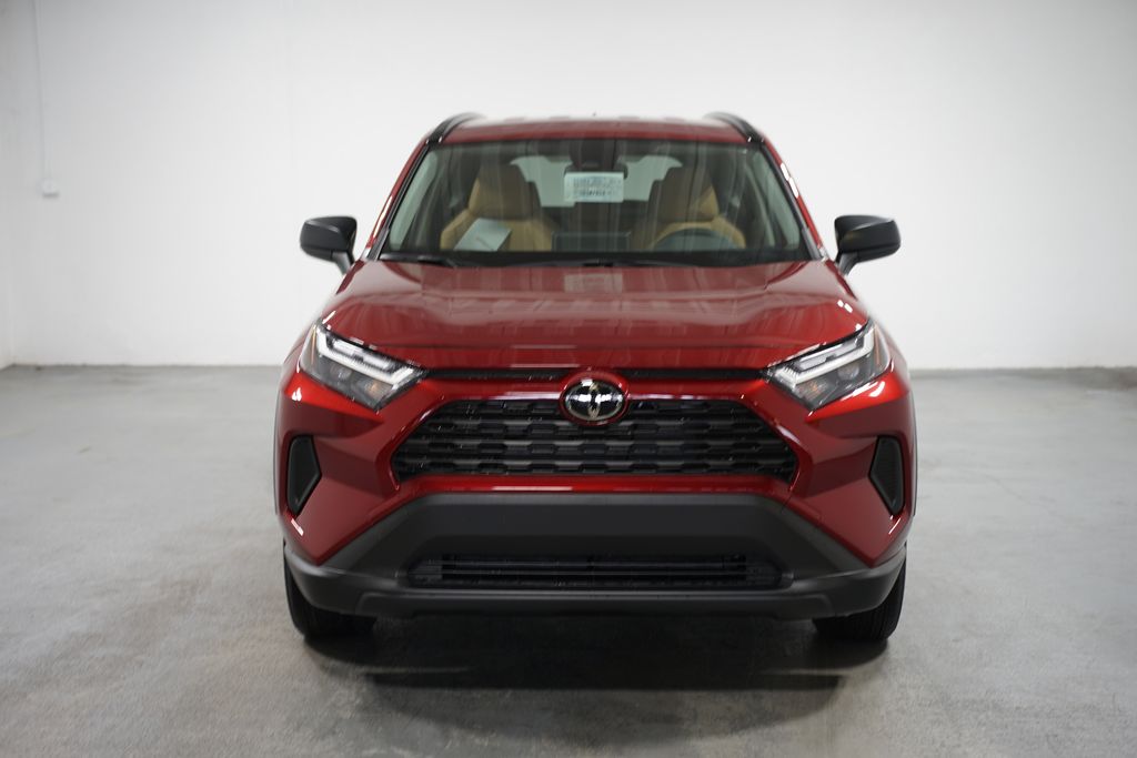 2025 Toyota RAV4 LE 2
