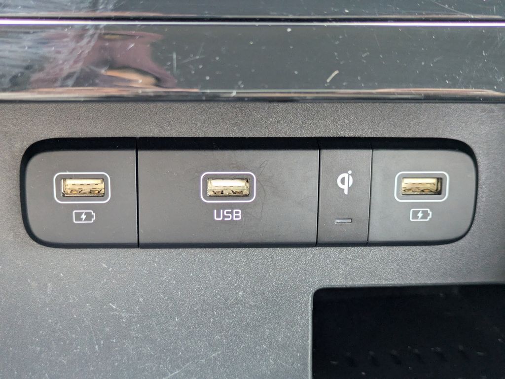 2024 Kia Carnival MPV EX