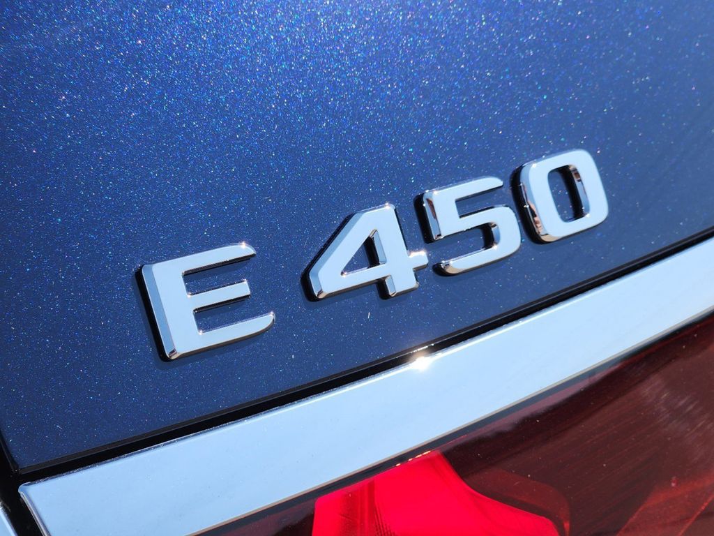 2025 Mercedes-Benz E-Class E 450 8