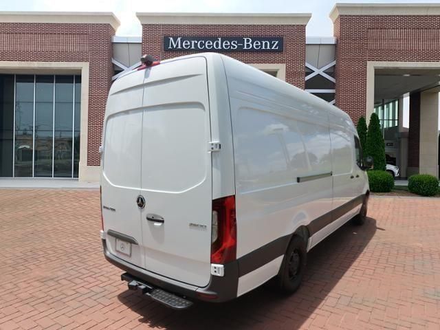 2024 Mercedes-Benz Sprinter 2500 4