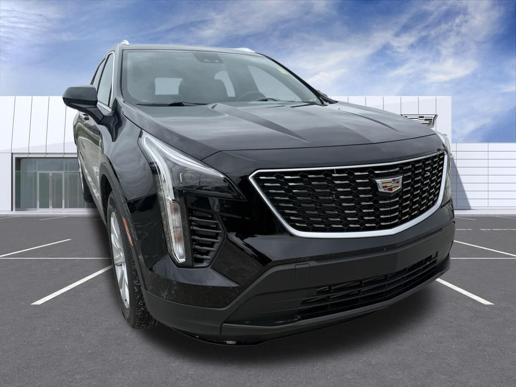 2023 Cadillac XT4 Luxury FWD