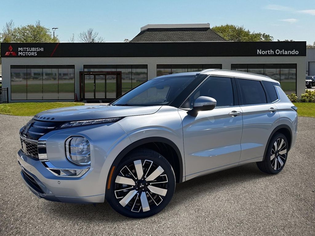 2026 Mitsubishi Outlander SEL