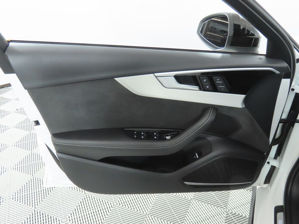 Thumbnail: 2023 Audi A4 - 30