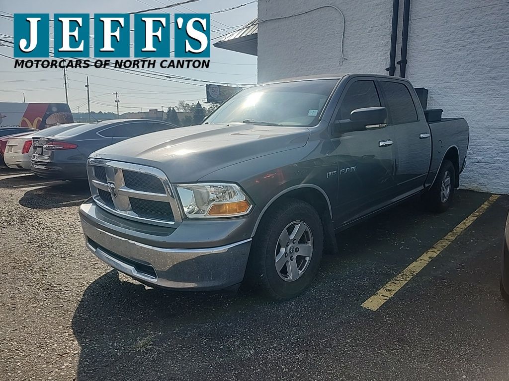 Mineral Gray Metallic Clearcoat/Light Graystone PC 2009 Dodge RAM 1500 Pickup Truck 4X2 5-Speed Automatic