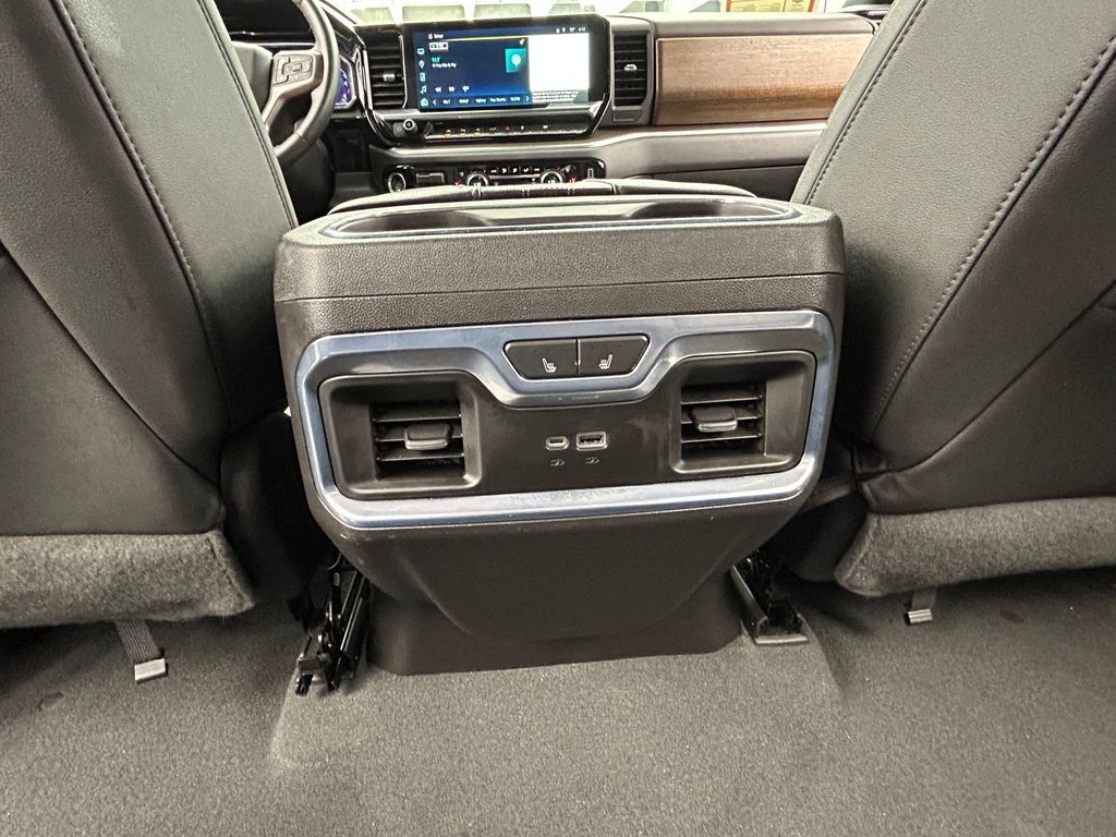 Used 2022 Black Chevrolet High Country image 43