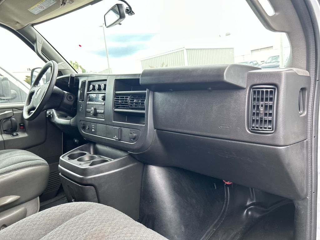 Certified Used 2025 White GMC Work Van image 14
