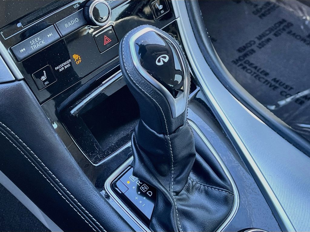 2022 INFINITI Q50 LUXE White at AutoSavvy Houston Northwest