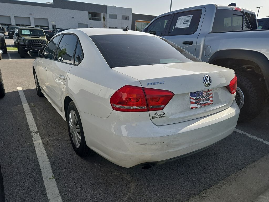 Used 2014 Volkswagen Passat 1.8T S For Sale in Farmington, AR