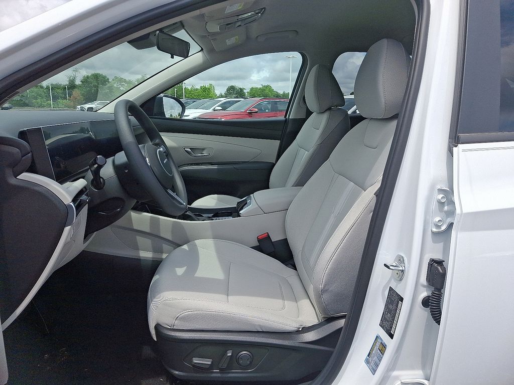 2025 Hyundai Tucson SEL 6