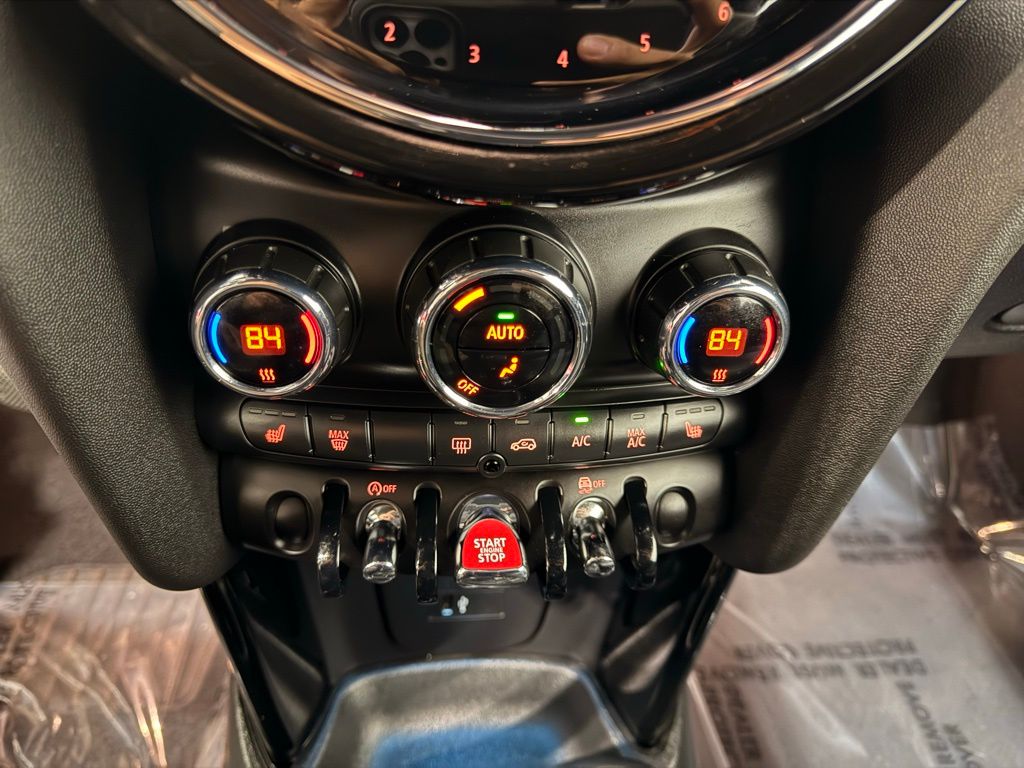 Thumbnail: 2024 MINI Cooper Convertible - 18