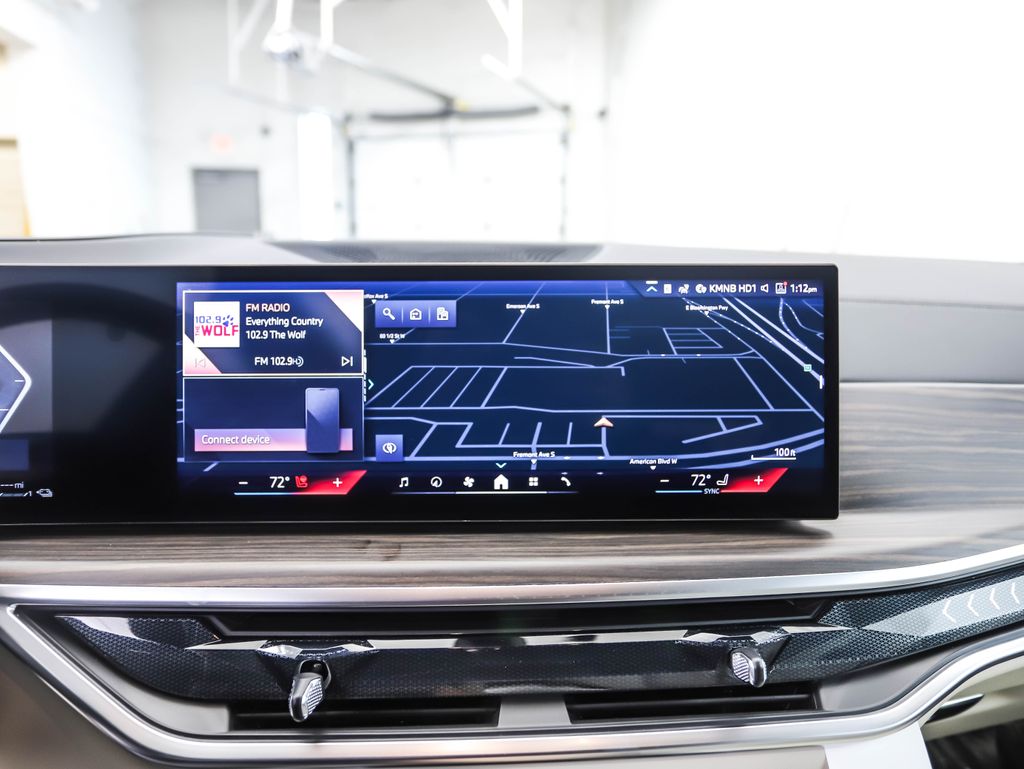 Thumbnail: 2026 BMW X5 - 15