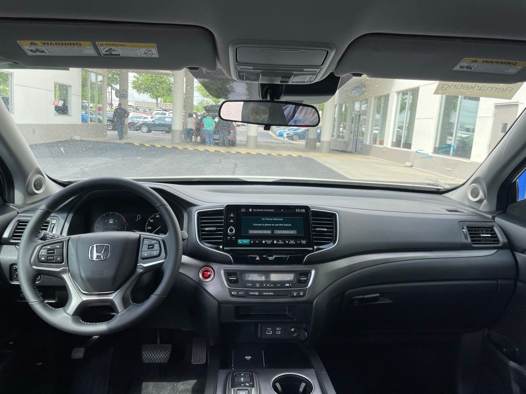 2025 Honda Ridgeline Sport 4