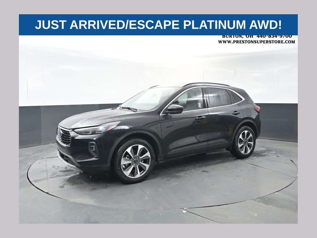 Agate Black Metallic 2025 Ford Escape Platinum AWD SUV / Crossover All-Wheel Drive 8-Speed Automatic
