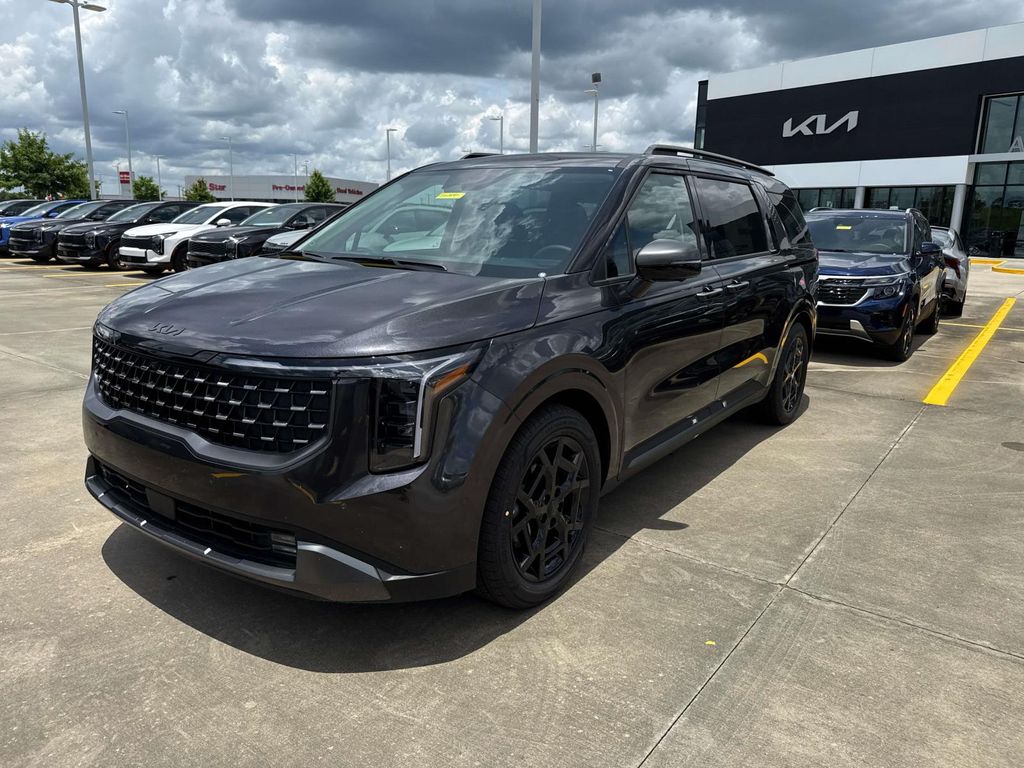 New 2026 Gray Kia SX image 3