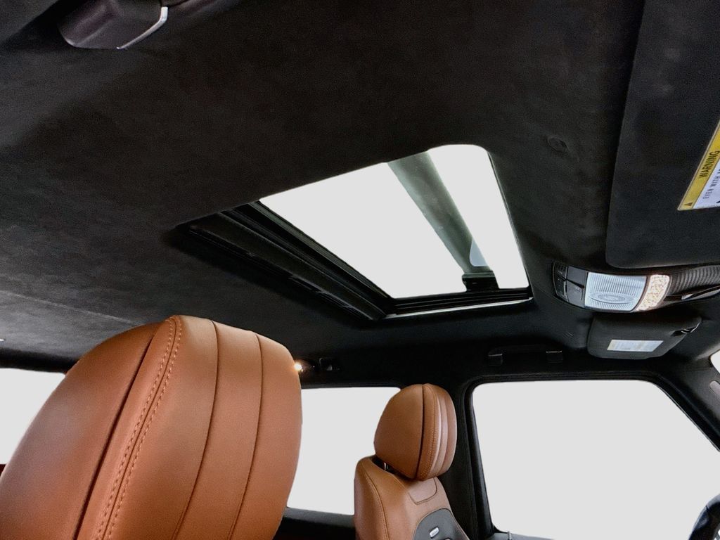 Thumbnail: 2021 Mercedes-Benz G-Class - 17