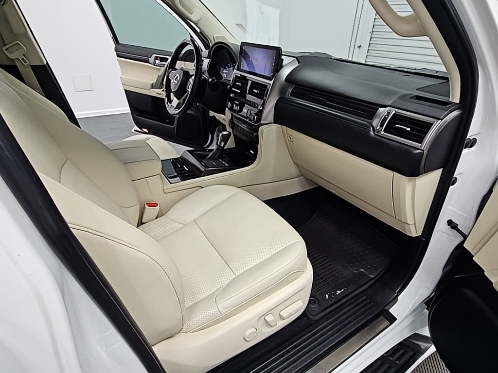 2022 Lexus GX GX photo
