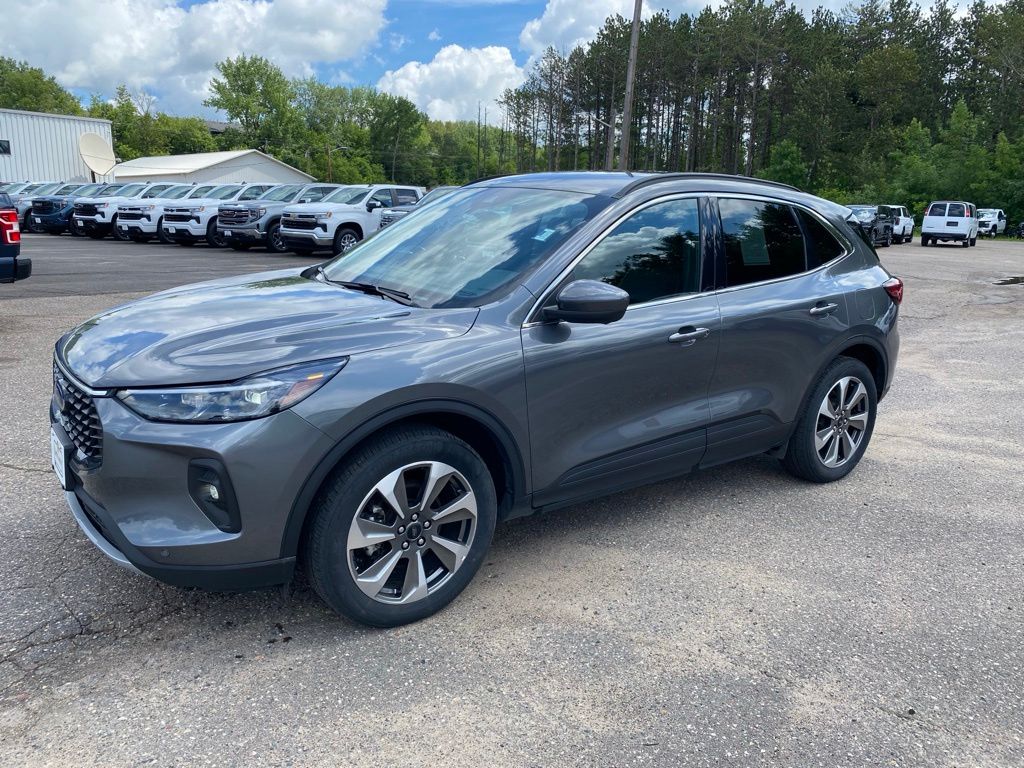 Carbonized Gray Metallic 2024 Ford Escape SUV / Crossover All-Wheel Drive 8-Speed Automatic
