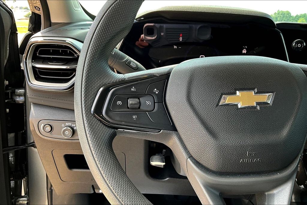 Used 2025 Chevrolet TrailBlazer SUV