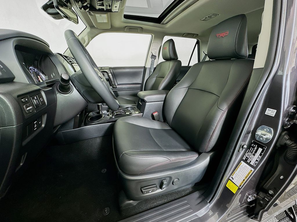 2022 Toyota 4Runner TRD Off Road 21