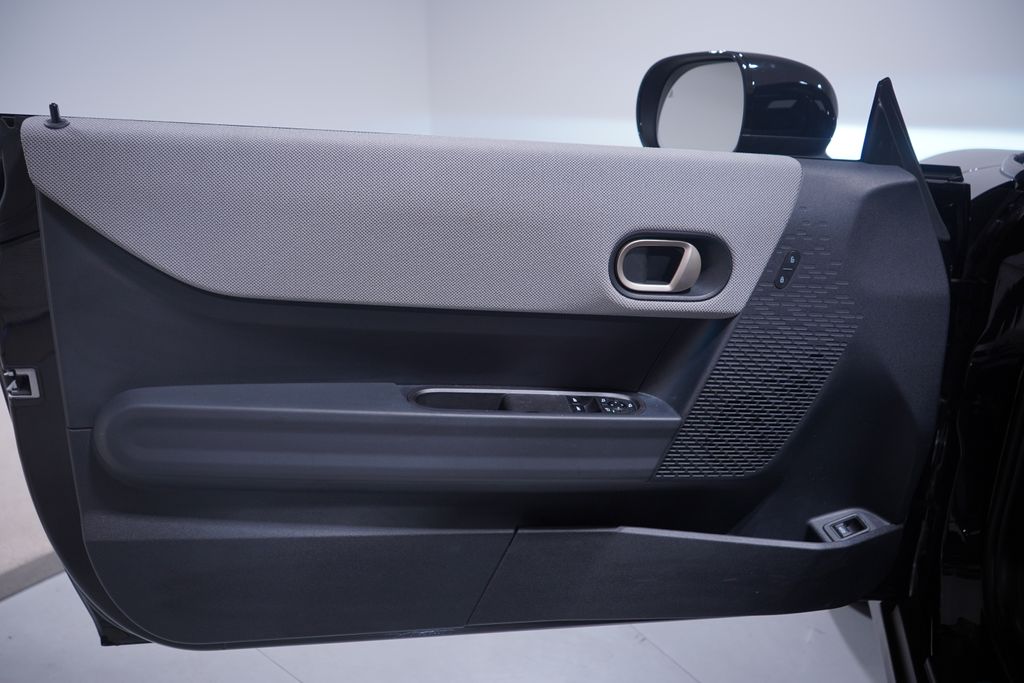 Thumbnail: 2025 MINI Cooper - 13