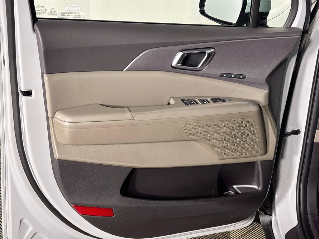 2027 Kia Carnival Hybrid EX