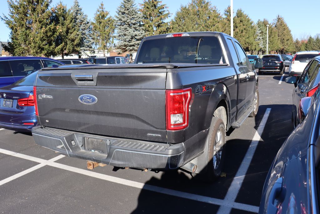 2015 Ford F-150 XLT 4