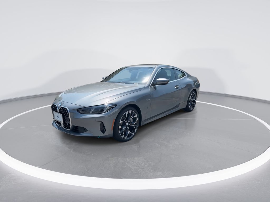 Thumbnail: 2026 BMW 4 Series - 4