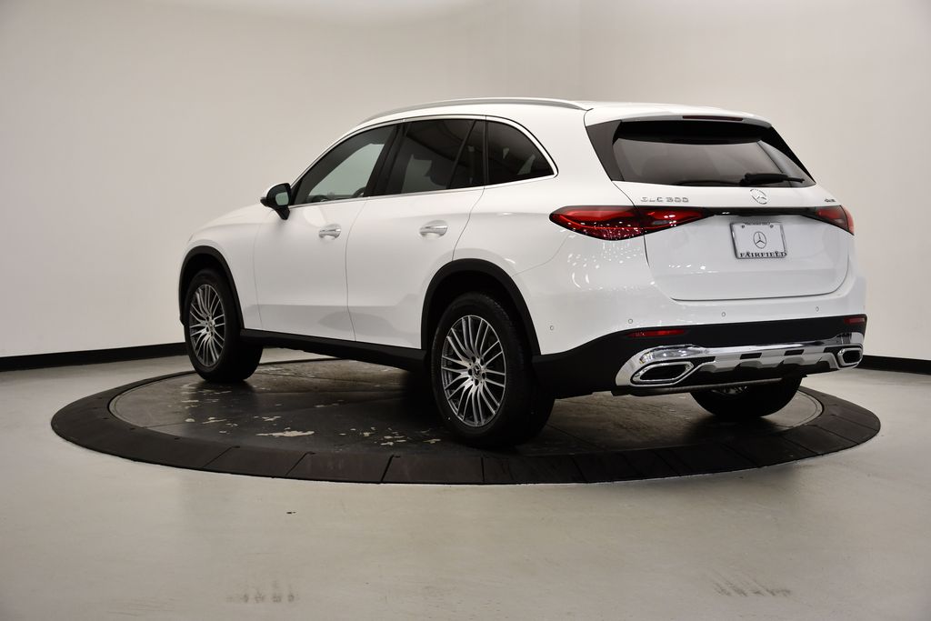 Thumbnail: 2025 Mercedes-Benz GLC - 3