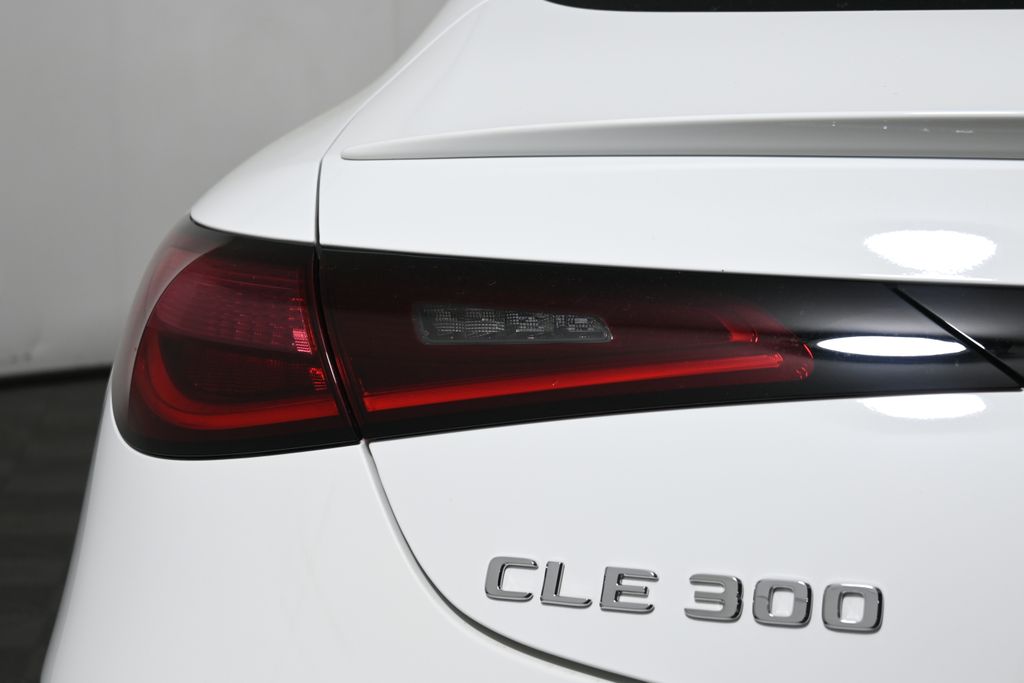 2025 Mercedes-Benz CLE 300 12