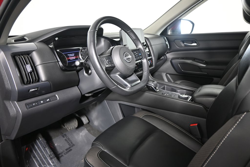 2023 Nissan Pathfinder SL - Photo 24