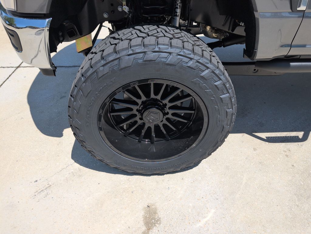 New 2026 Gray Ford XLT image 19